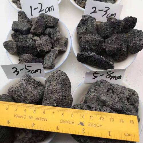 火山岩水处理多孔滤料厂家  挂膜用颗粒火山岩滤料价格