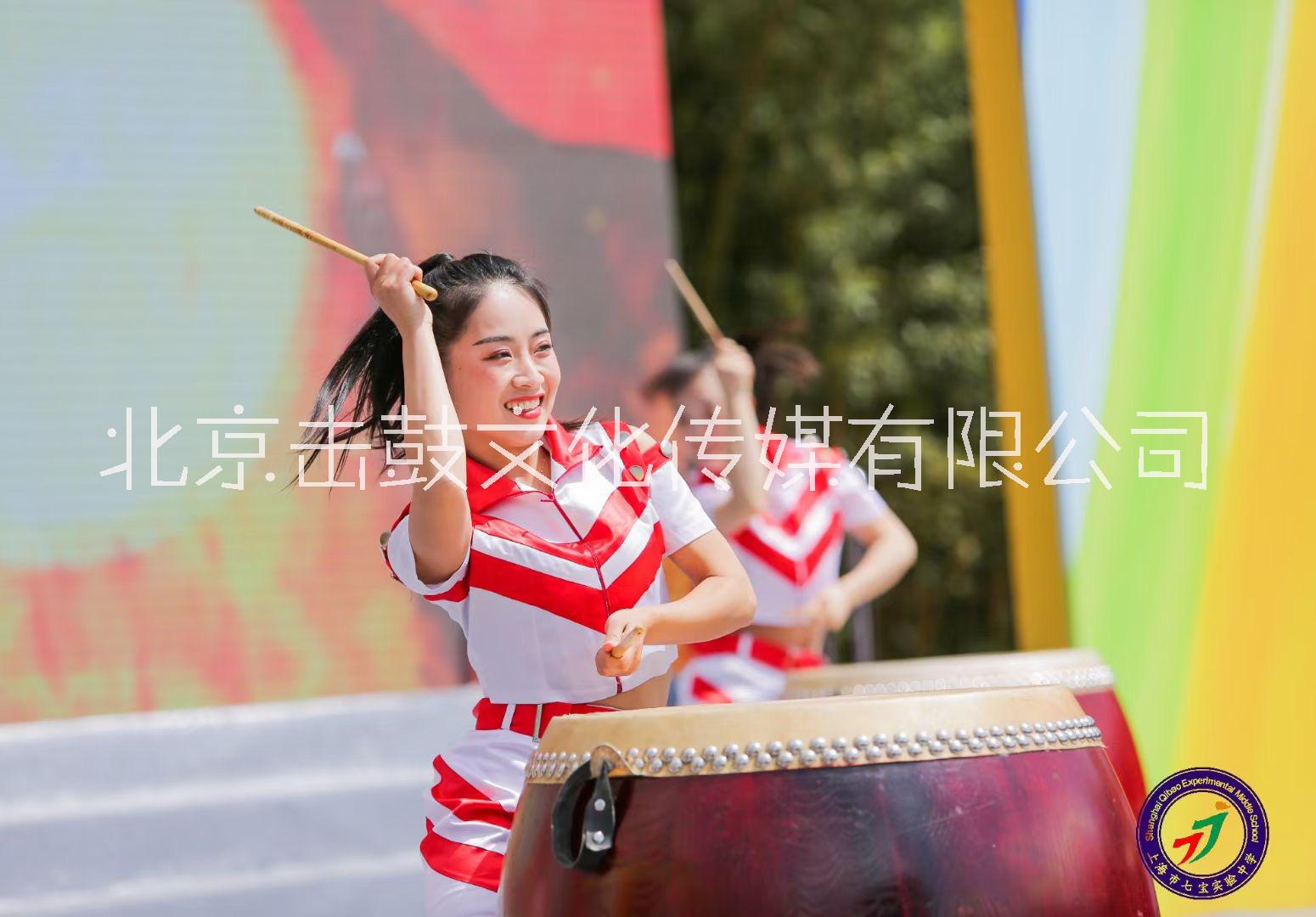 女子鼓乐与新民乐开场秀北京中国鼓演出击鼓乐团