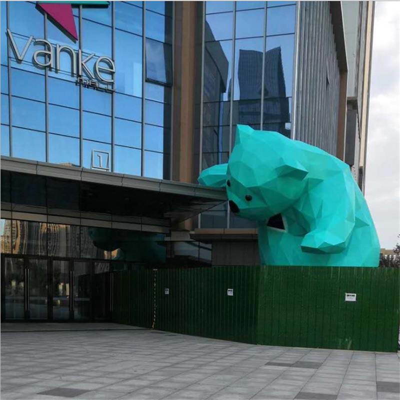 保定市大型玻璃钢卡通大熊造型雕塑厂家