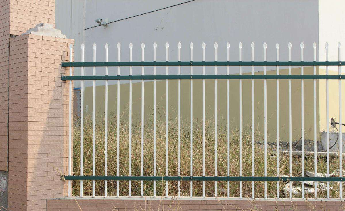 阳台护栏 锌钢工艺护栏 防腐耐用隔离栅厂家供应
