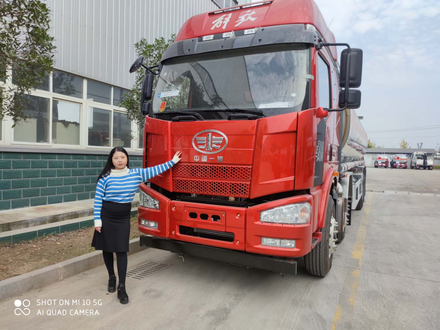 广州户解放20吨油罐车 20吨运油车上高速不超重价格优惠出