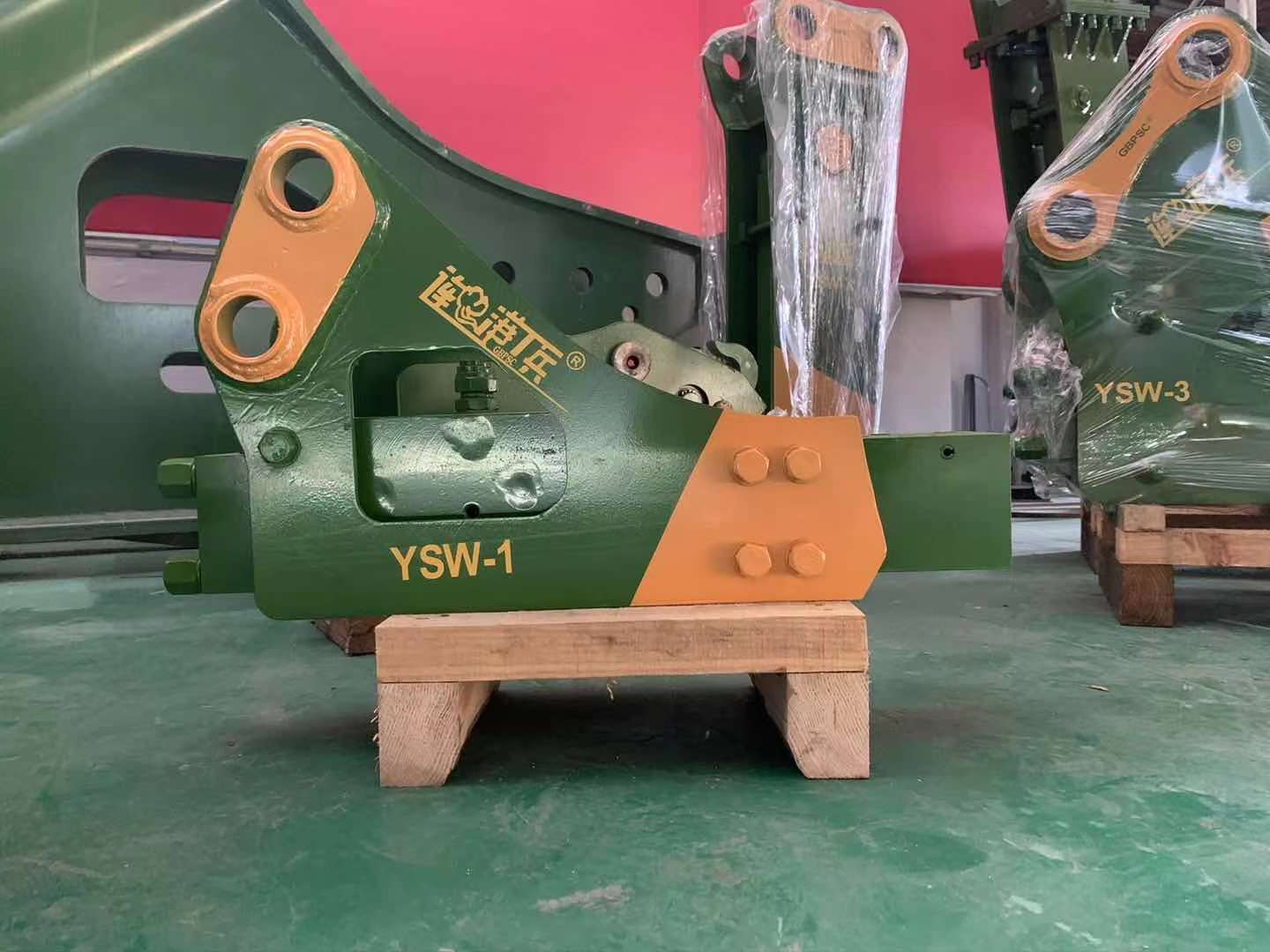韩国工兵GBPSC破碎锤 ZFB9F钎杆直径150价格破碎锤厂家