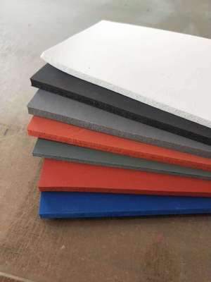 减震低密度发泡胶板批发硅胶片材卷耐高温耐磨阻燃密封硅胶板