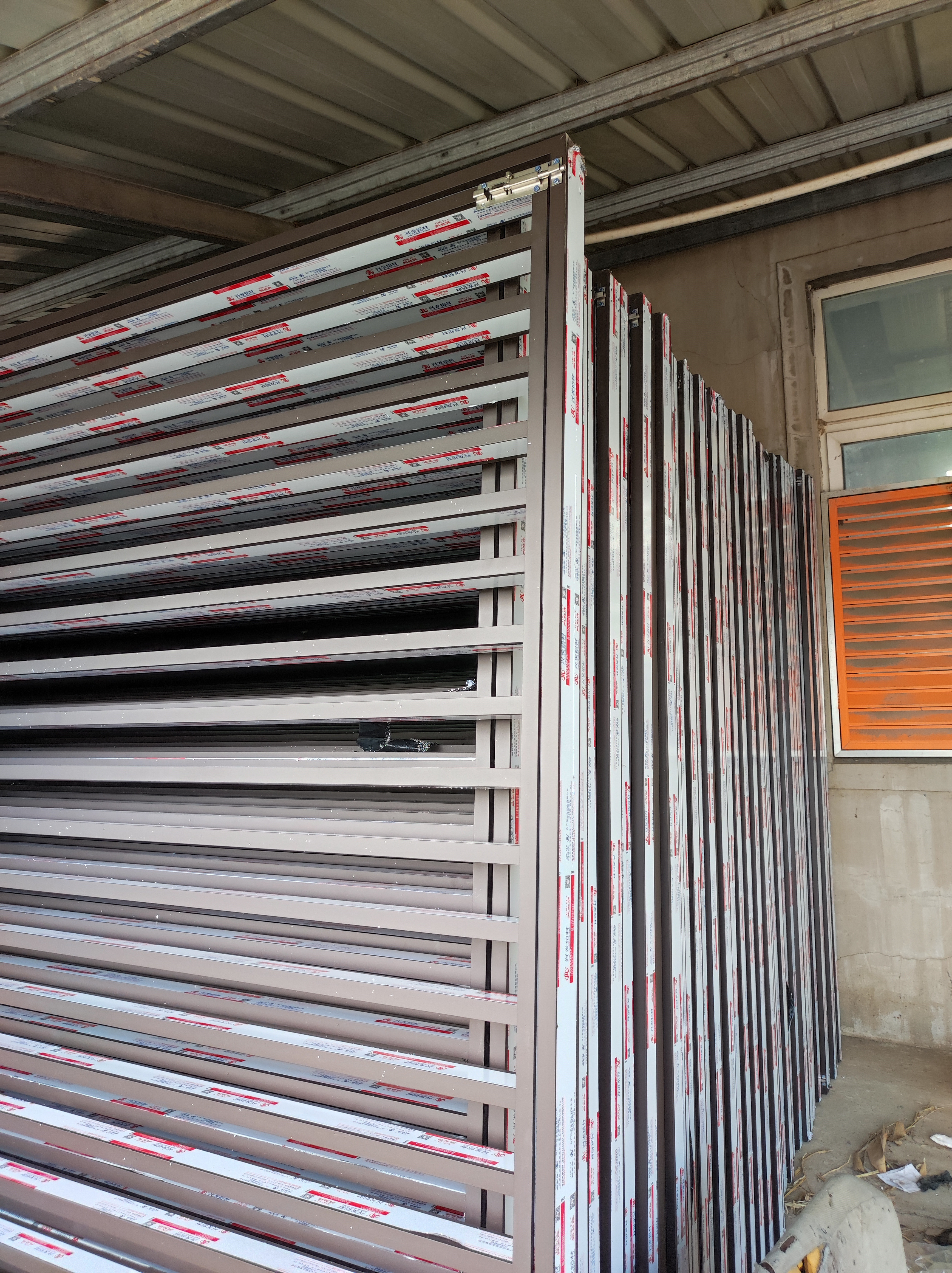吉林四平方管外墙装饰格栏生产商定制安装销售价格