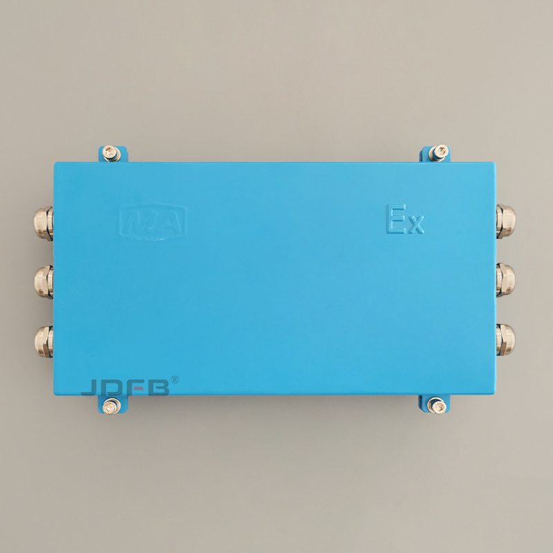 　JHHG-6三进三出光纤接线盒 矿用光缆接线盒 　　图片