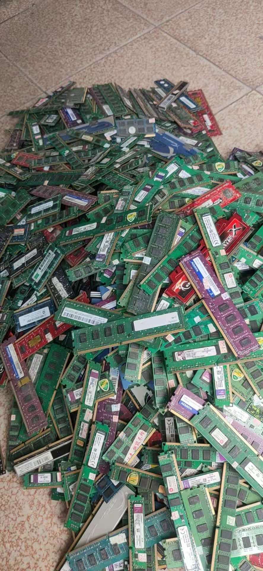 珠海回收网吧电子产品 免费上门回收 回收热线