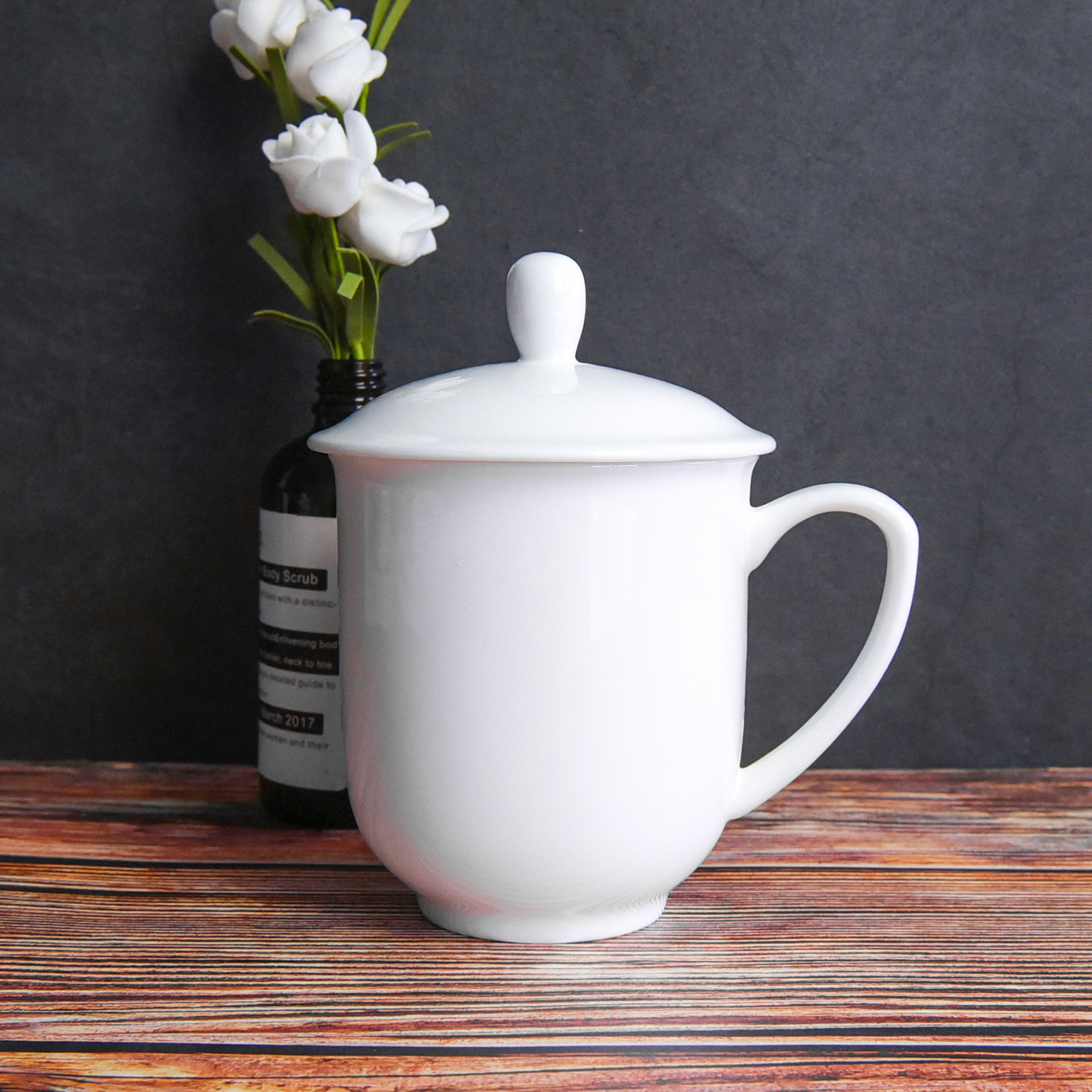 骨质瓷茶水杯盖杯白色礼品杯 骨瓷带盖茶杯