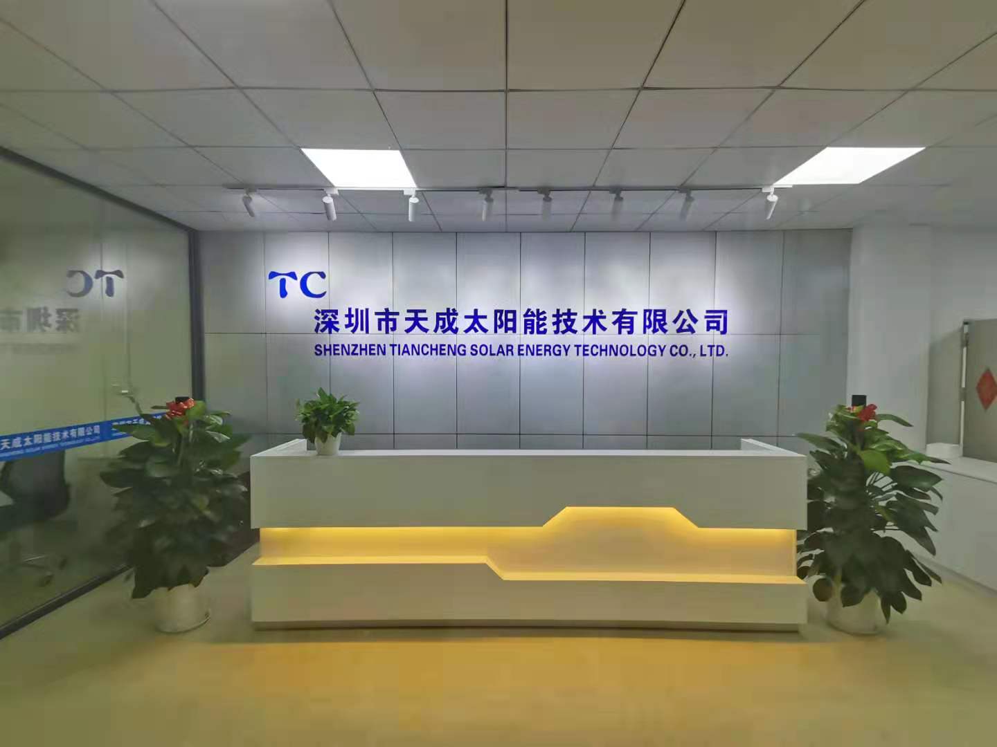 10V5W多晶玻璃组件 深圳太阳能板厂家批发