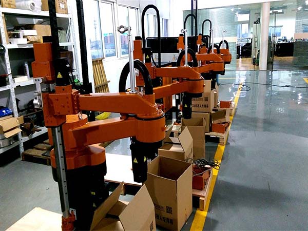 自动焊接机器人，焊接机器人厂家
