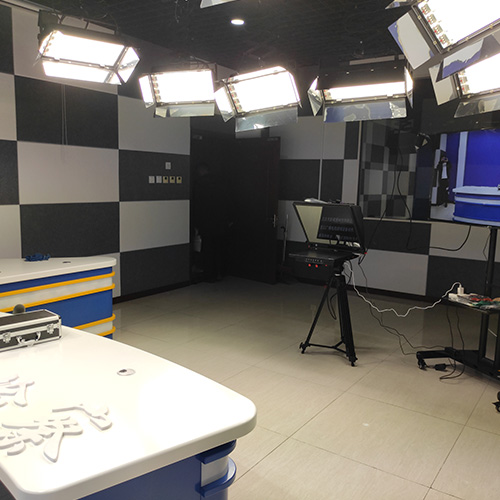 虚拟演播室及校园电视台的应用方式虚拟演播室及校园电视台的应用方式