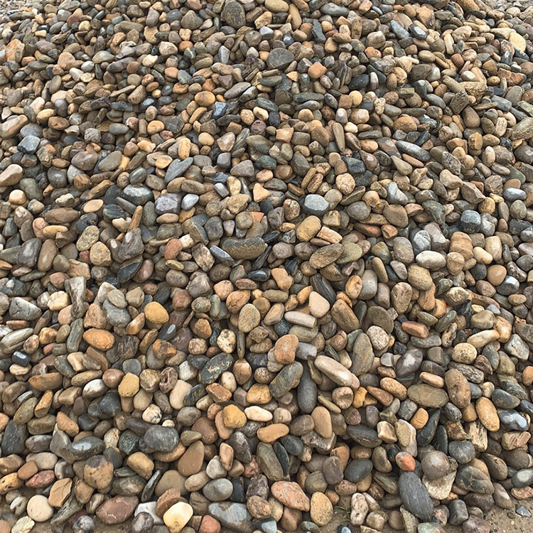 鹅卵石 杭州园林产地直销鹅卵石天然水冲石滤水鹅卵石价格实惠品相佳3-5cm图片
