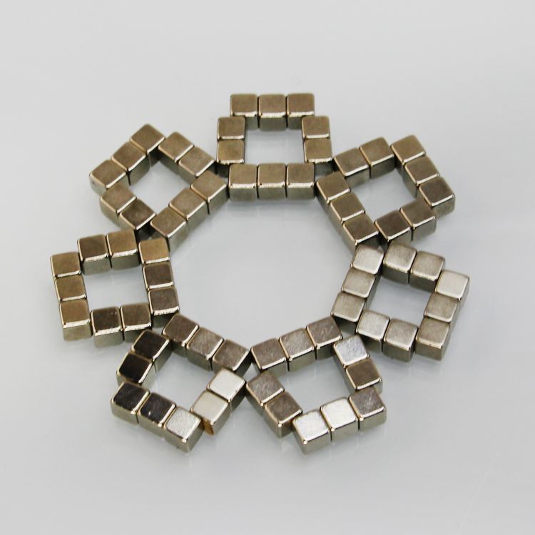 力程磁铁 方形强磁磁铁 钕铁硼高性能磁钢 方形磁钢磁铁图片