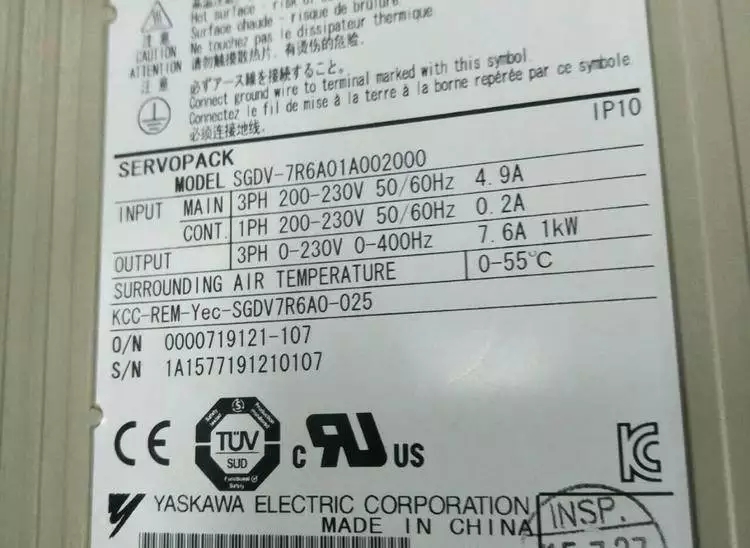 全新日本安川伺服驱动器 SGDV-7R6A01A002000价格 日本伺服驱动器