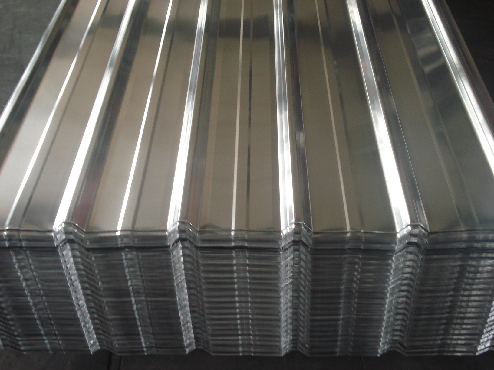 电厂化工厂用瓦楞铝板压型铝板图片