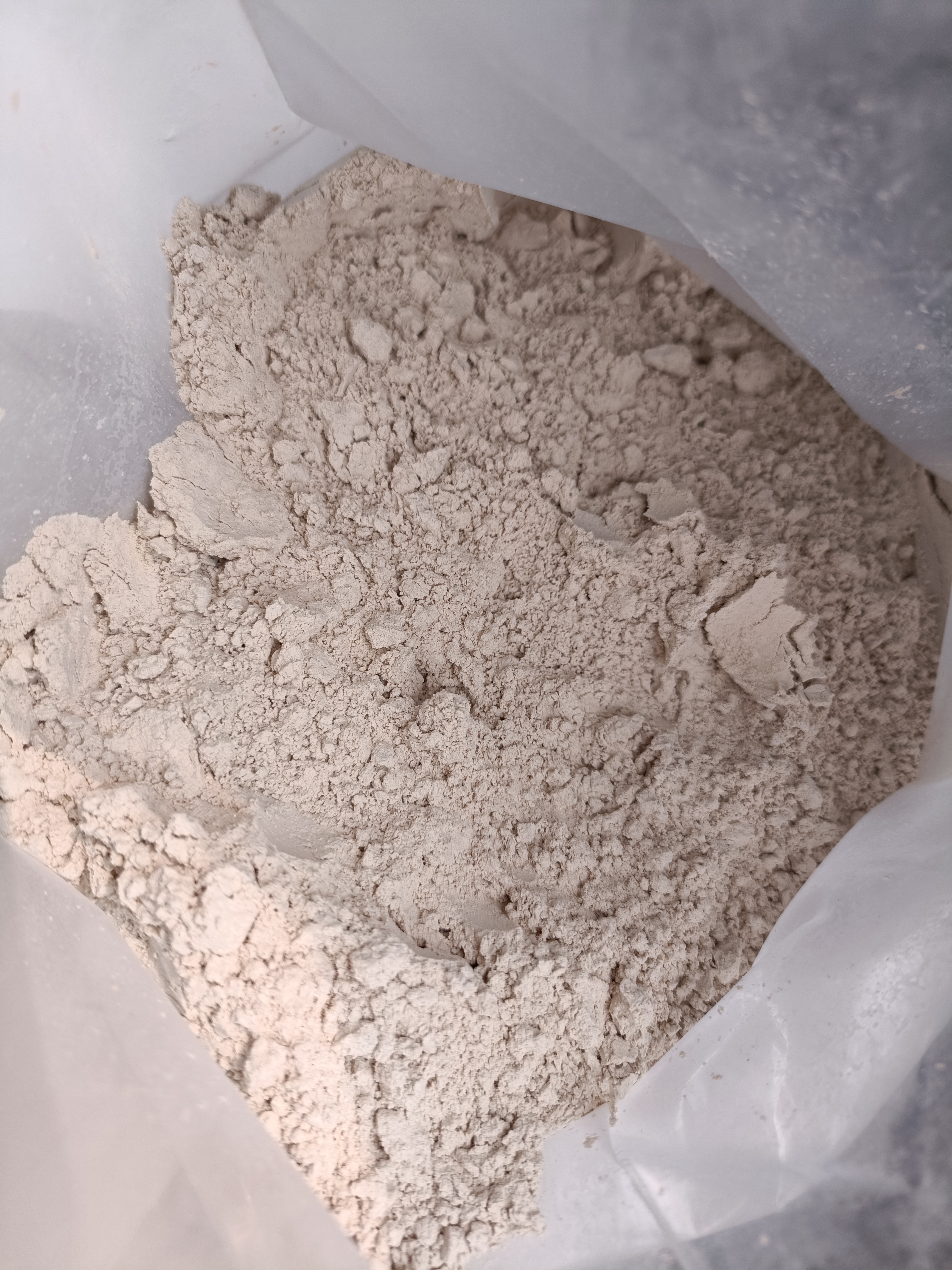 供应饲料载体用麦饭石粉 肥料添加剂用麦饭石粉 100目麦饭石粉