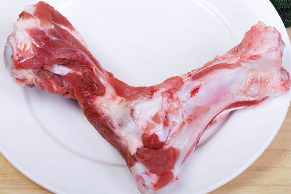 上海金锣冷鲜肉带肉前腿骨30%销售批发价格配送上门