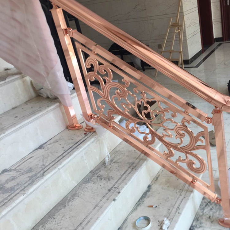 玫瑰金拉丝铜楼梯护栏延续整体空间的色调感觉