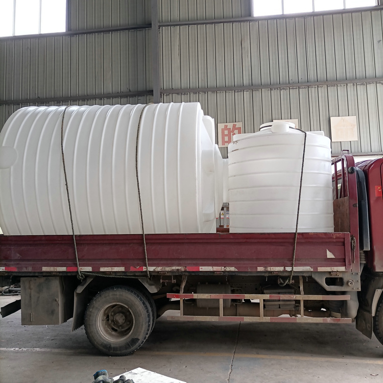 武汉8吨塑料水箱防腐PE塑料罐8立方牛筋水箱塑胶水塔
