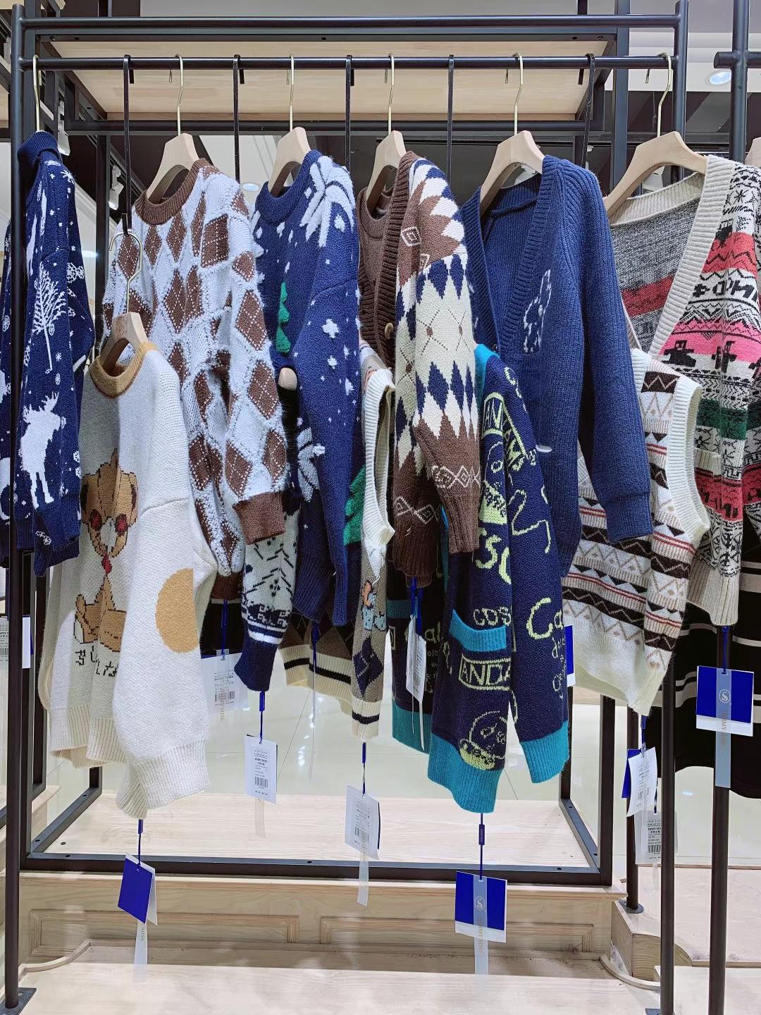 热卖单品吉米小熊蓝标系列当季新款品牌毛衣女装专柜正 品直播货源