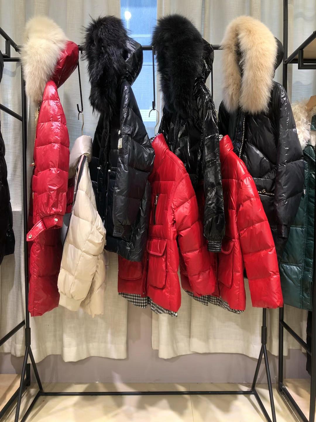 【哥芙妮·GeFuNi】21冬高 品质羽绒服品牌折扣女装三标齐全走份批发基地