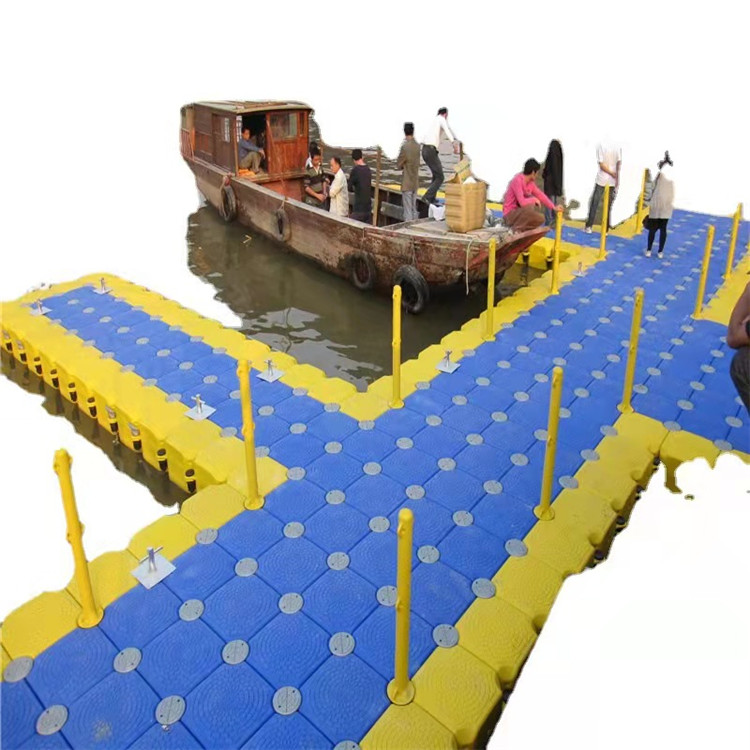 浮筒船水上码头浮台 游艇摩托艇停靠浮板塑料桶 可拼接式浮筒