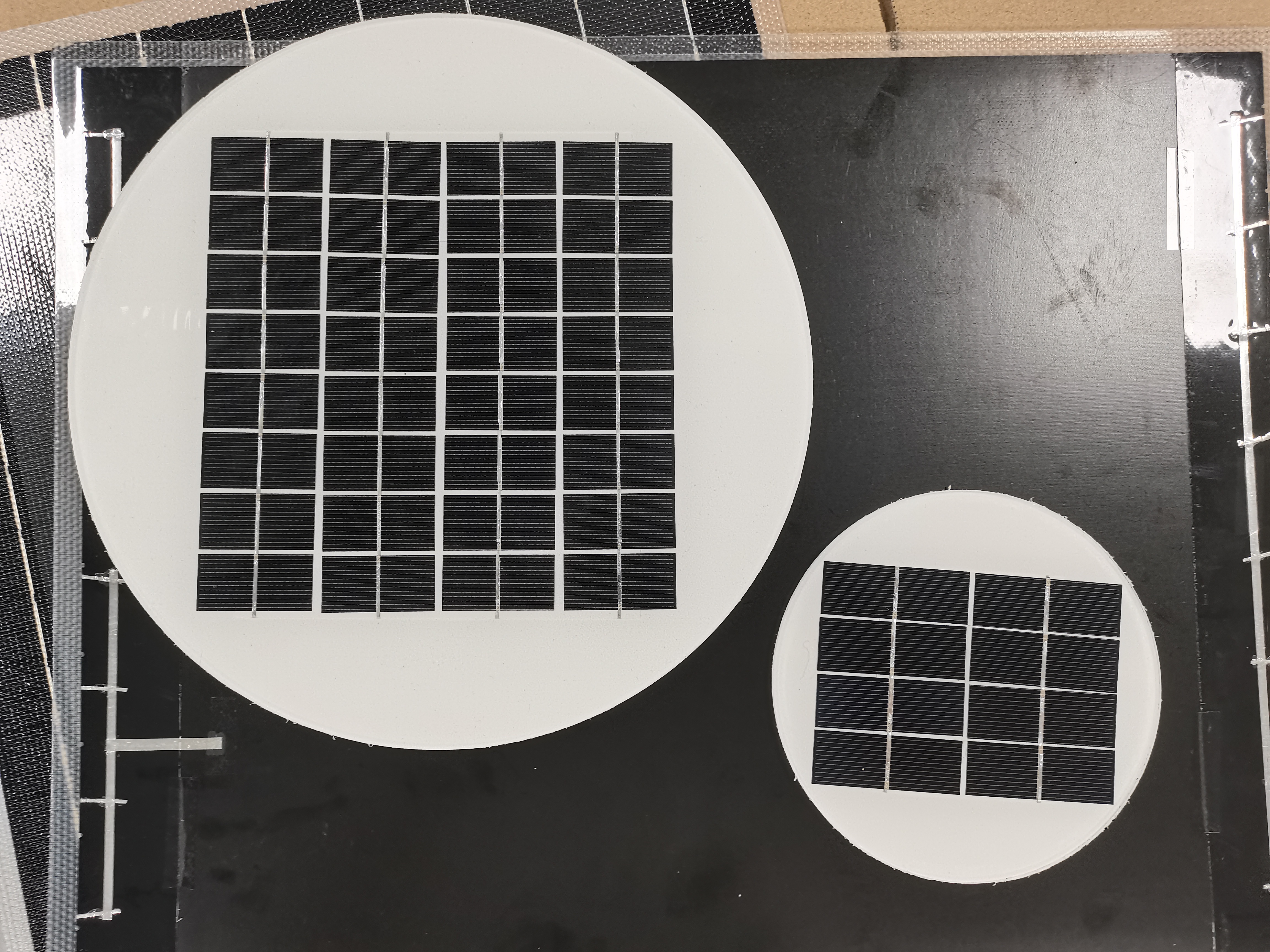 太阳能板厂家定制|太阳能折叠包|单晶太阳能板|深圳太阳能板厂家