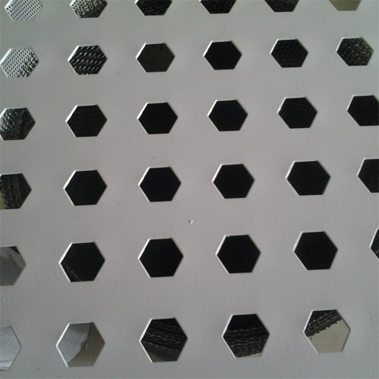 建筑天花板 镀锌板冲孔网 圆孔钢板网生产厂