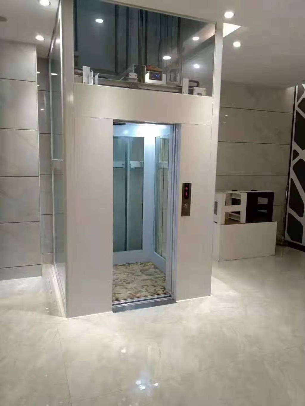 山东龙跃机械可定做家用电梯别墅电梯工厂直接销售