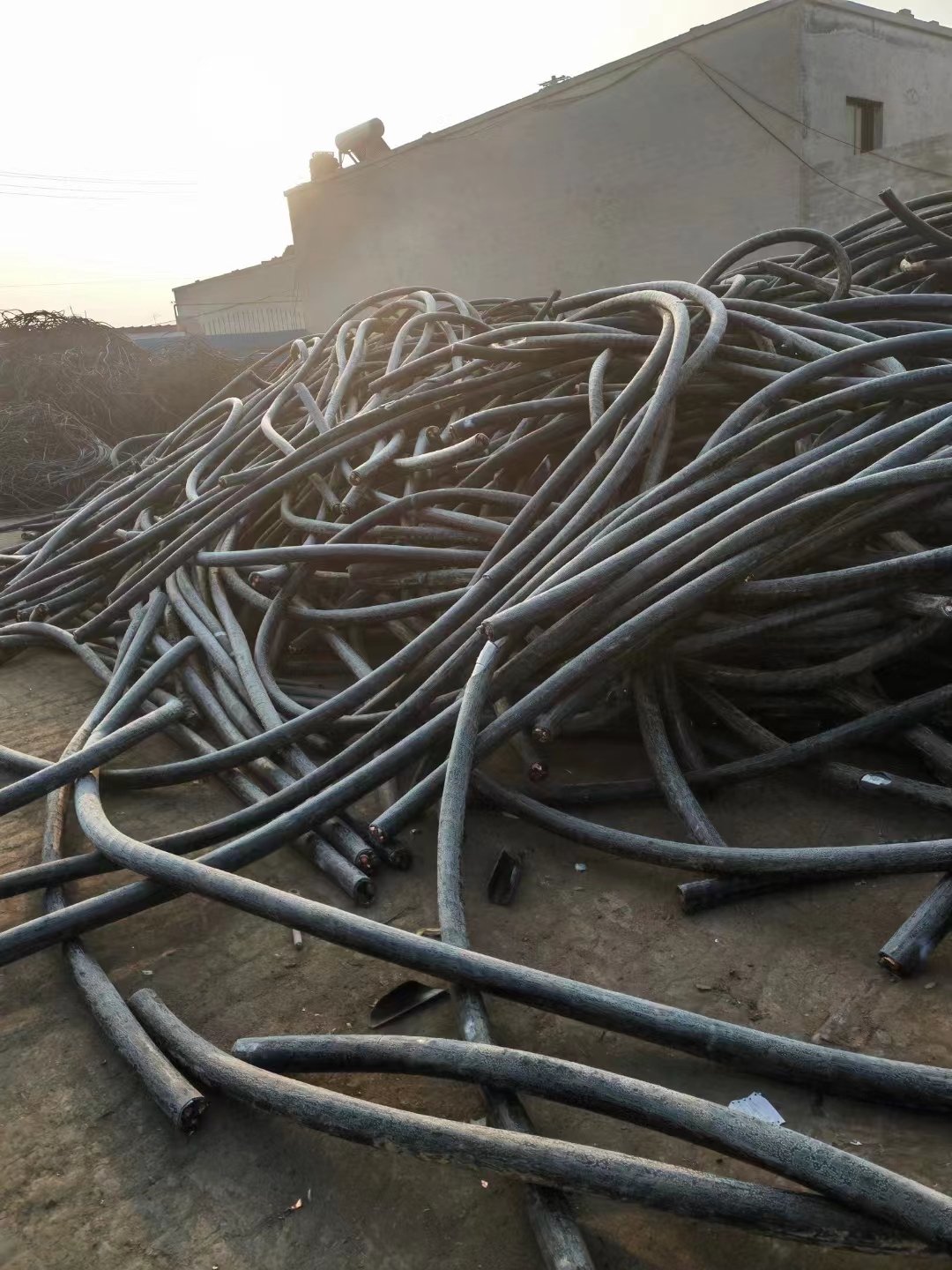 保定市青海西宁市回收废旧电线电缆厂家