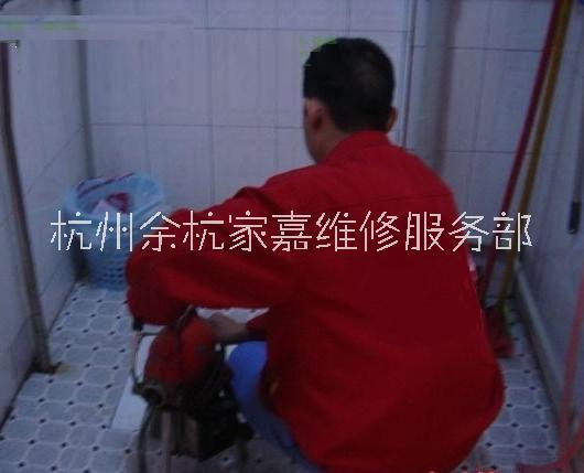 杭州上城区疏通马桶疏通下水道清理，上城区清理马桶，上城区管道疏通师傅图片