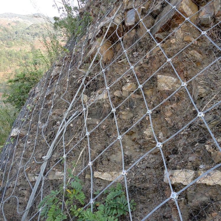 危岩落石拦截钢丝绳山体滑坡防护网主动边坡防护网图片