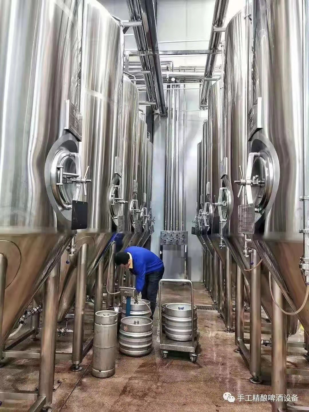 大型啤酒设备生产线日产5000吨大型啤酒设备