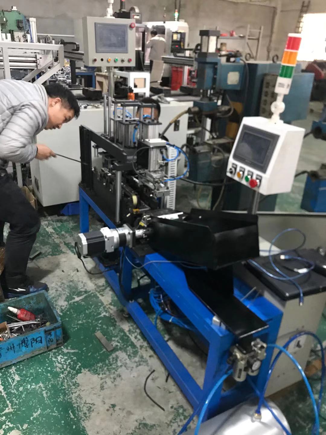 广州博阳工厂碰焊自动化设备