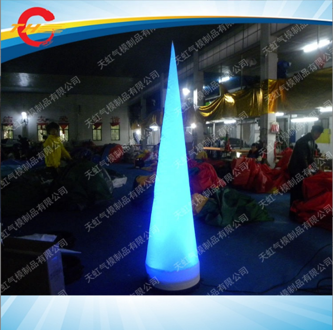 广东LED发光星星多角舞台价格 节日充气模型发光灯柱价格图片