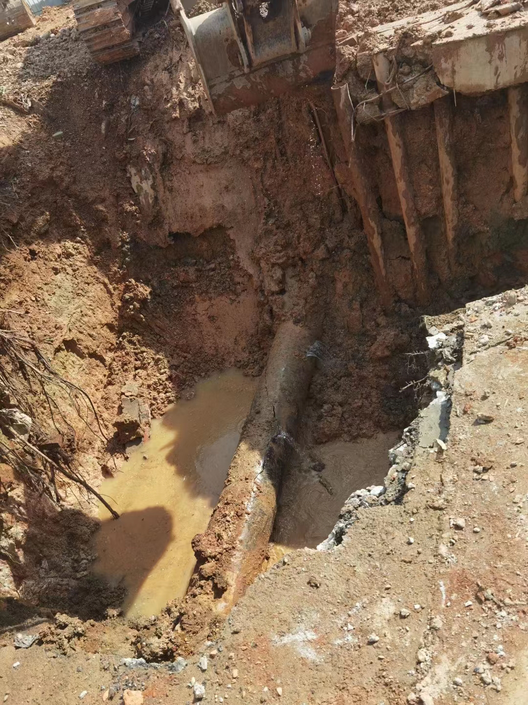 佛山24小时埋地水管漏水检测服务、专业暗管测漏队伍图片