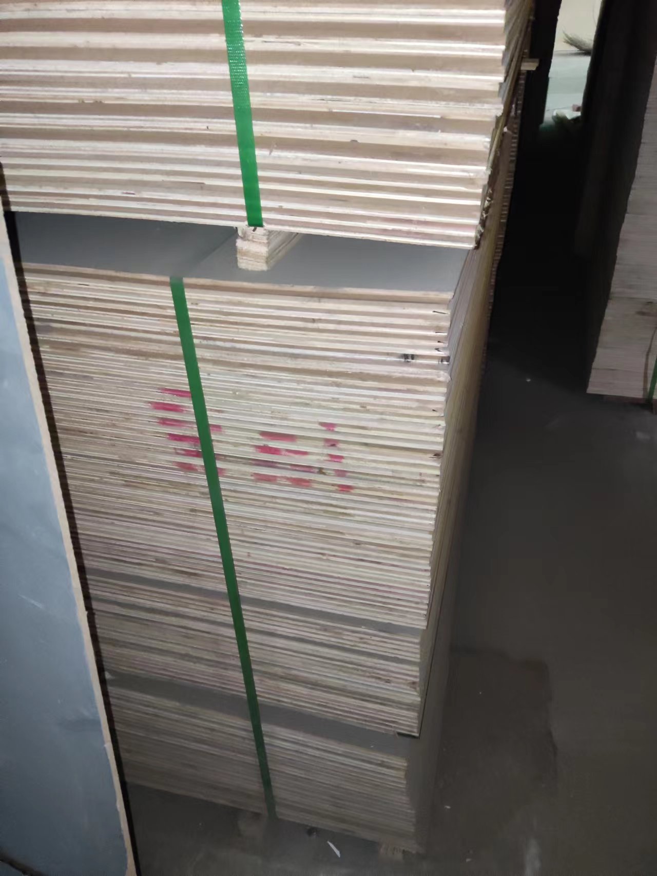 科技木面多层密度板5+5异形尺门门套板便宜处理19806037370