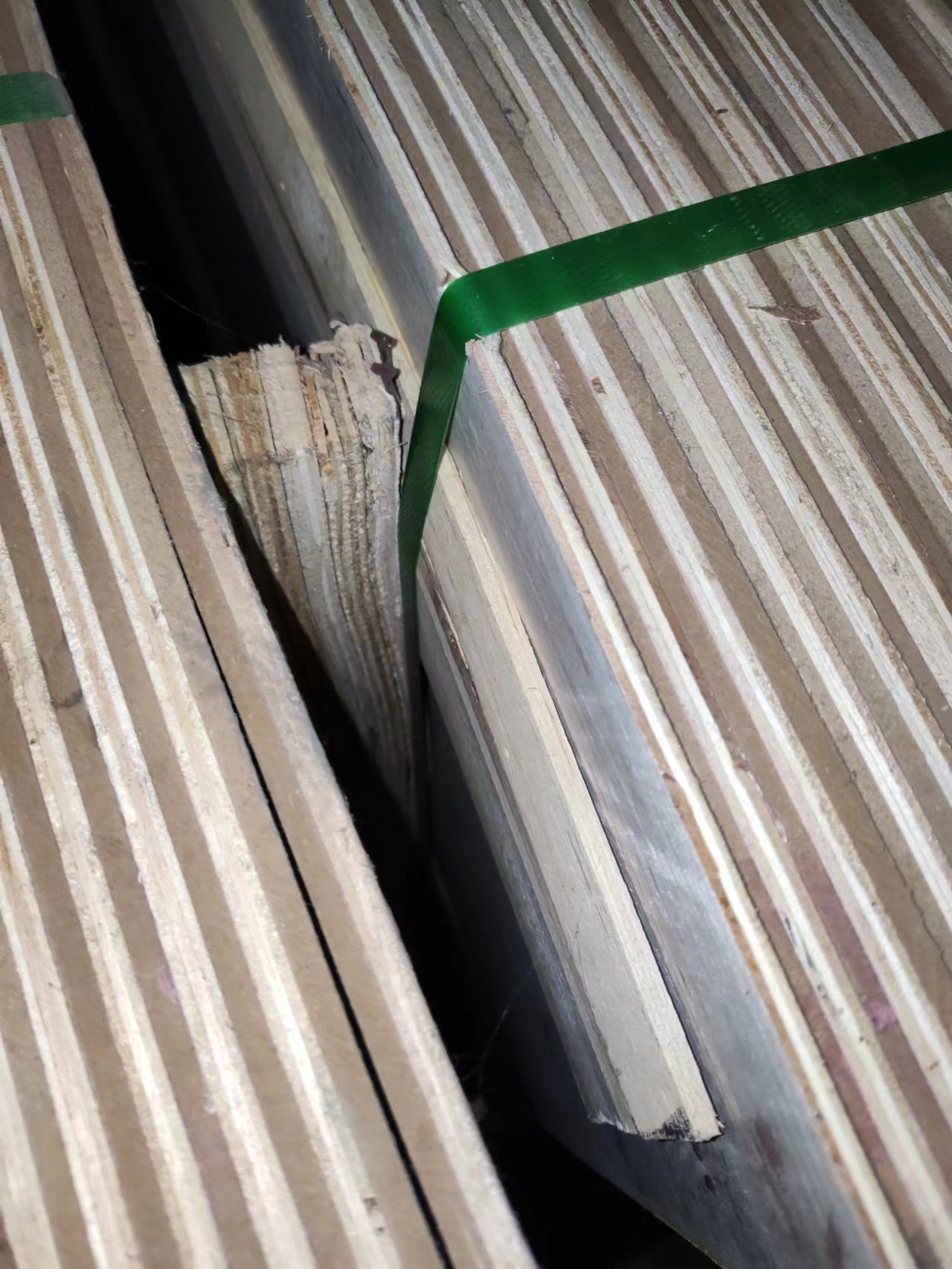 科技木面多层密度板5+5异形尺门门套板便宜处理19806037370