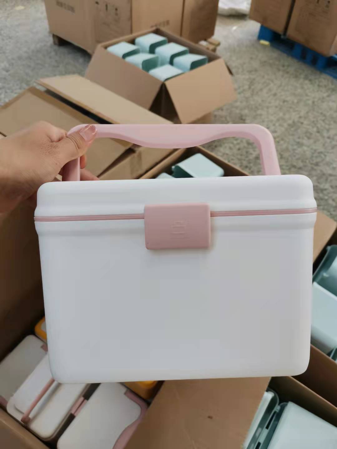 泰安市双层收纳箱厂家单县双层收纳箱 便携式手提小药箱 礼品整理箱