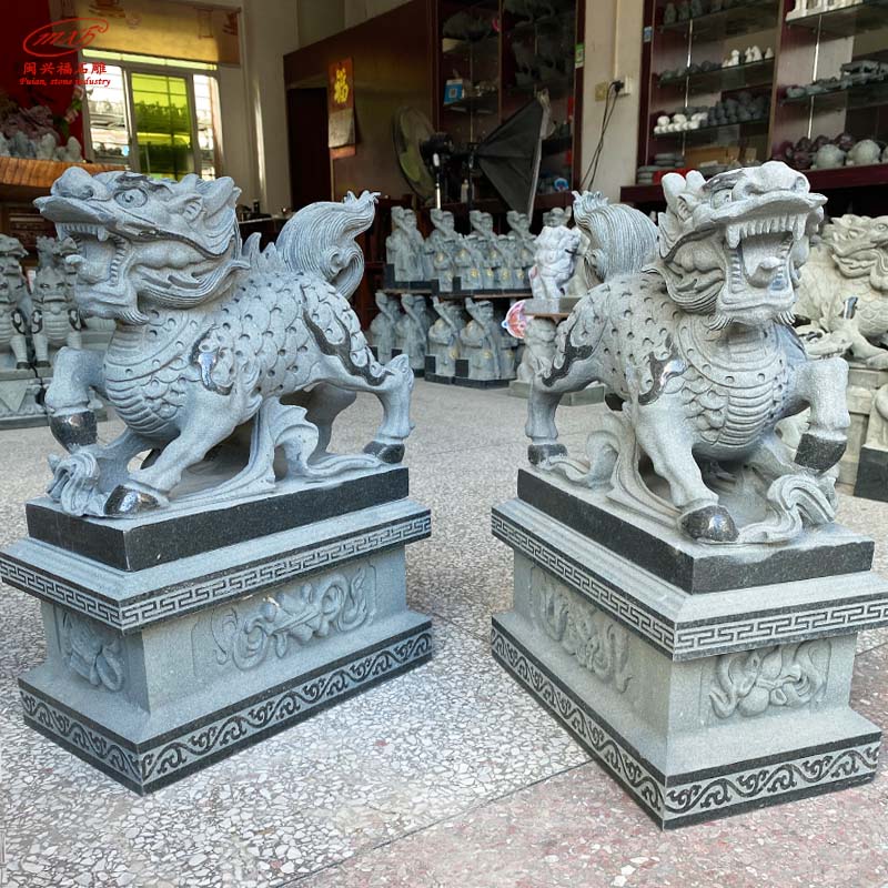 泉州闽兴福定制石雕麒麟一对门口青石麒麟动物雕塑摆件
