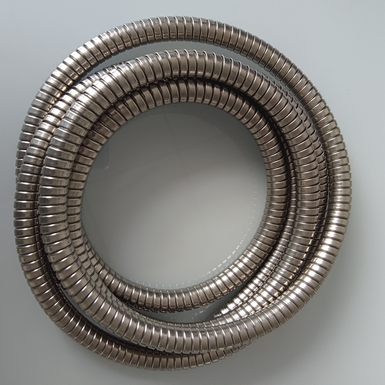P4型抗拉金属软管 不锈钢披覆抗拉耐腐蚀护线管图片