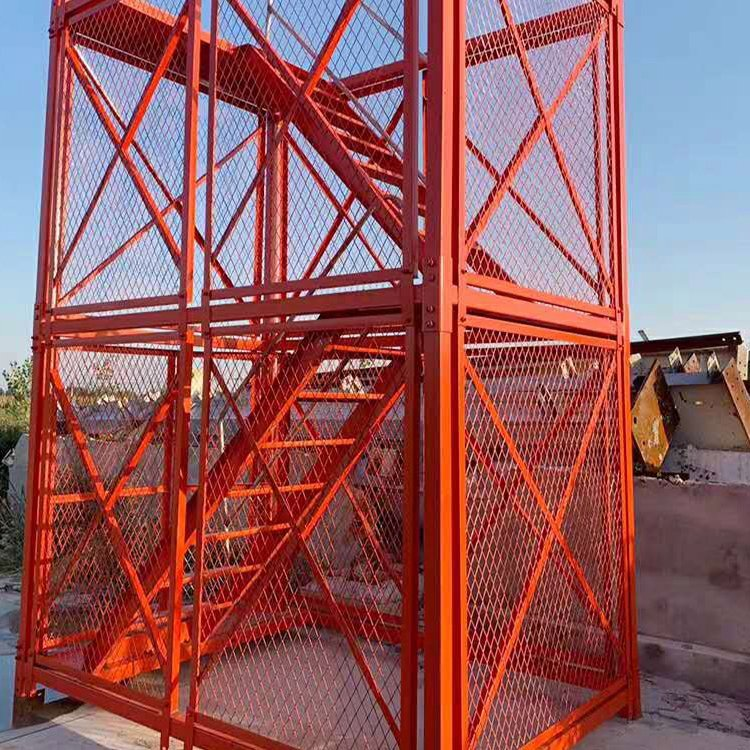 桥梁建筑安全爬梯 地铁隧道施工基坑梯笼 封闭式防护笼图片