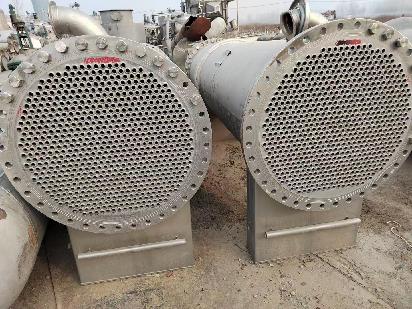 无锡二手碳钢列管式冷凝器 浮头式换热器 大量批发