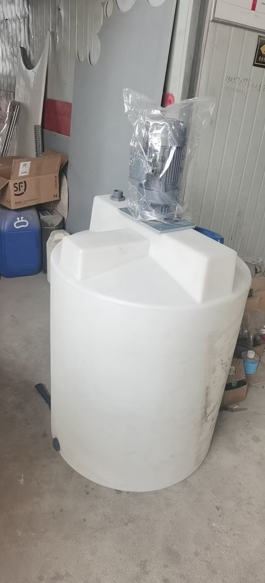 湖北5吨水箱塑料水塔生产厂家久宸环保直销供应