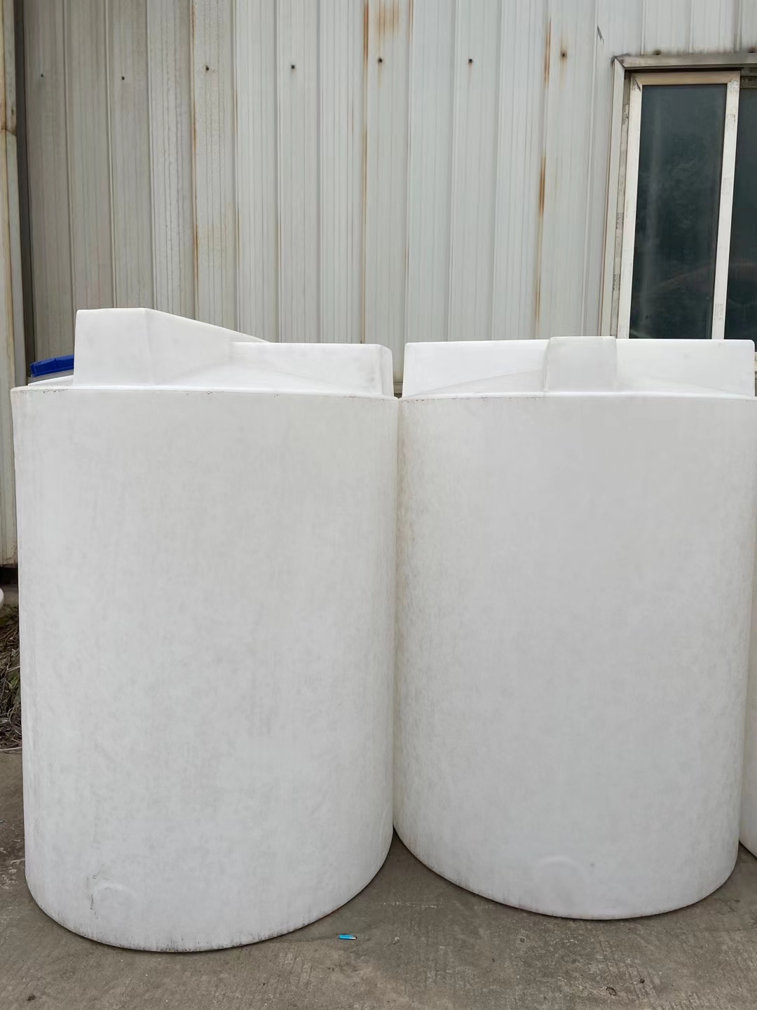 湖北5吨水箱塑料水塔生产厂家久宸环保直销供应