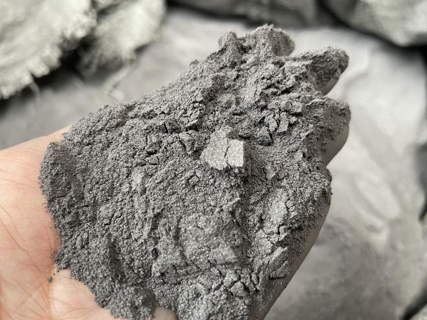 新疆雾化硅铁粉厂家供应拒绝中间商赚  新疆雾化硅铁粉厂家供应拒绝中间