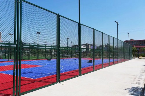 笼式足球场围网护栏样式规格