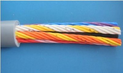 高柔性电缆   贴面热压机拖链软电缆，耐弯曲500万次 移动速度2-3米/S