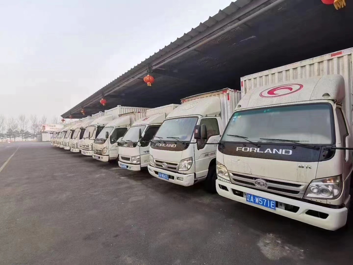 威海到上海整车零担 大件运输　家具运输 行李托运  轿车托运全国威海发上海贵阳物流专线