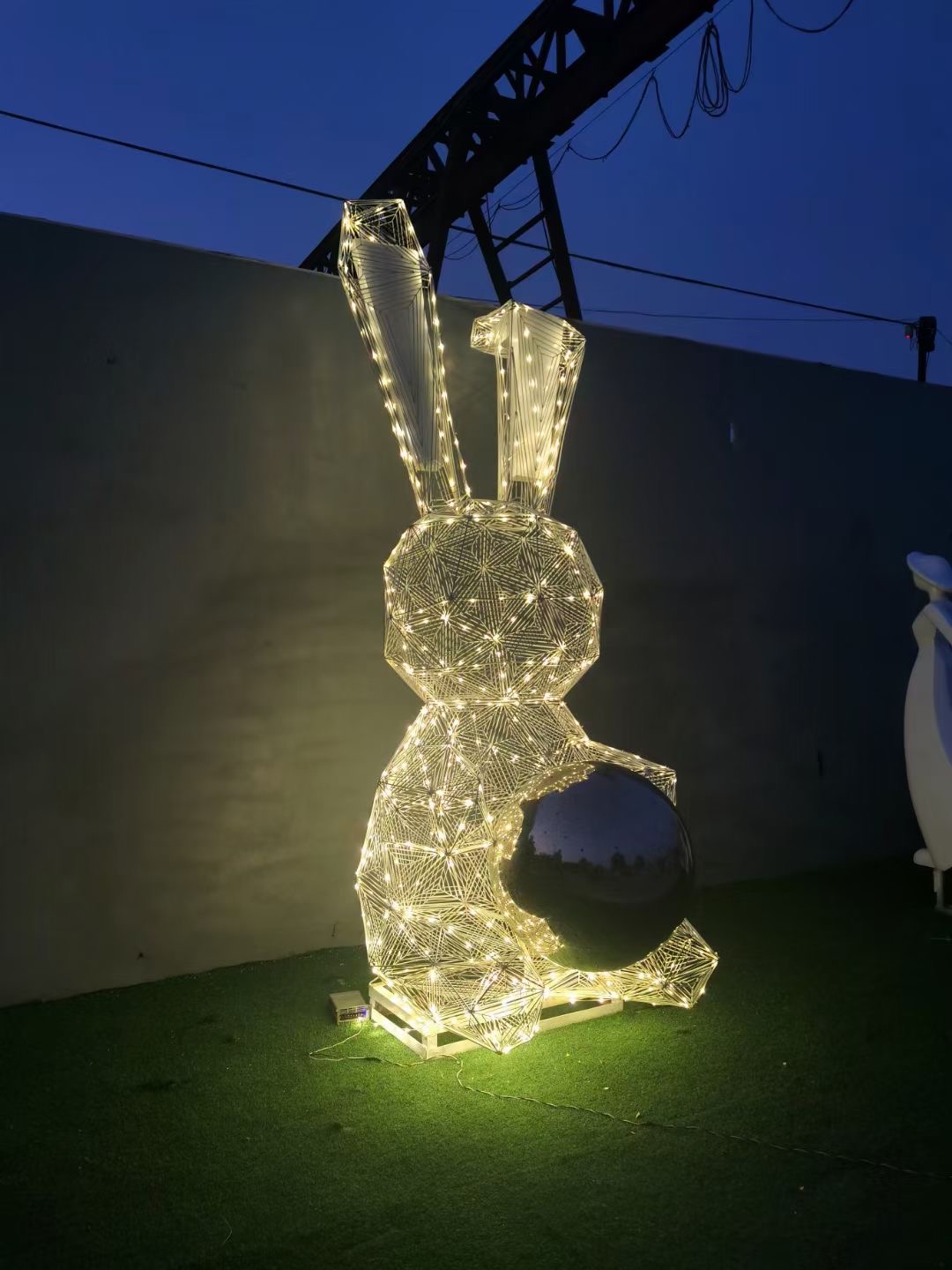 保定市不锈钢编织小兔雕塑厂家不锈钢编织小兔雕塑哪里有 不锈钢编织小兔雕塑价格