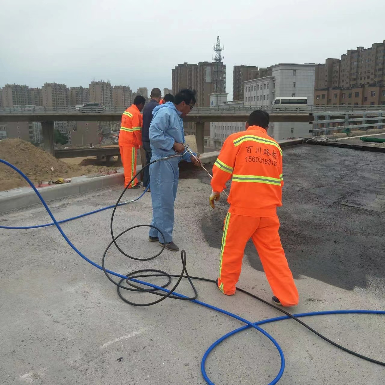 云南纤维增强型桥面防水施工全国接单